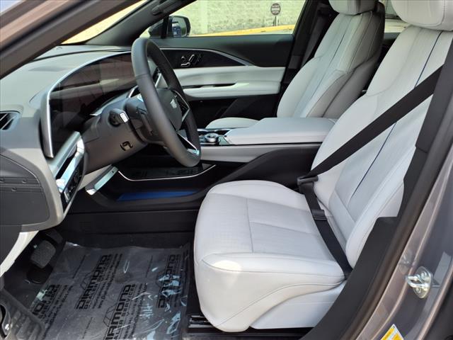 2025 Cadillac LYRIQ Luxury