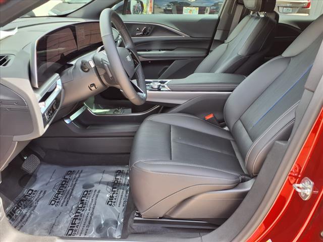 2025 Cadillac LYRIQ Sport