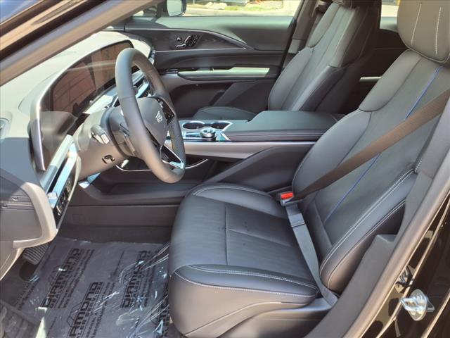 2025 Cadillac LYRIQ Sport