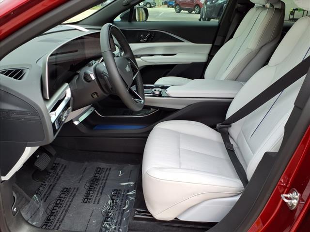 2025 Cadillac LYRIQ Sport