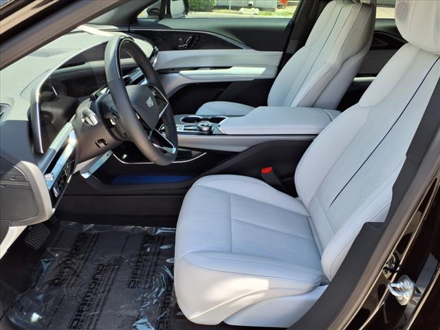 2025 Cadillac LYRIQ Sport