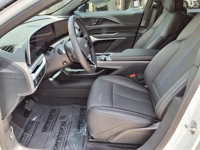 2025 Cadillac LYRIQ Sport