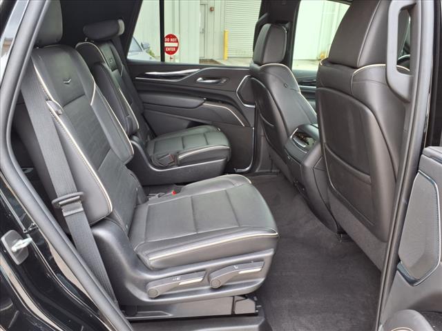 2022 Cadillac Escalade Sport