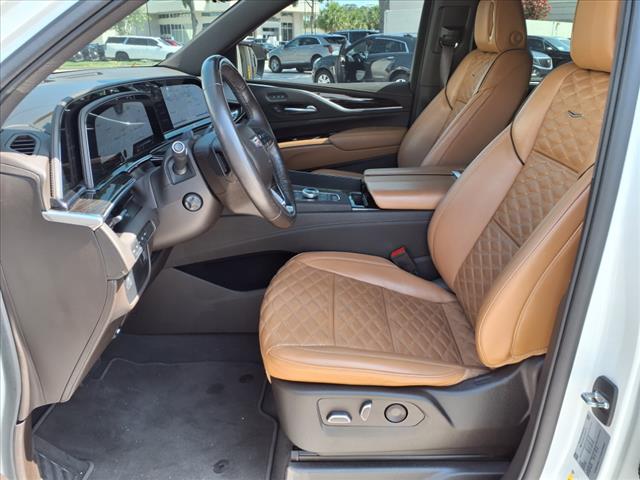 2022 Cadillac Escalade Premium Luxury