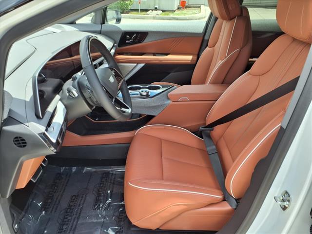 2025 Cadillac OPTIQ 