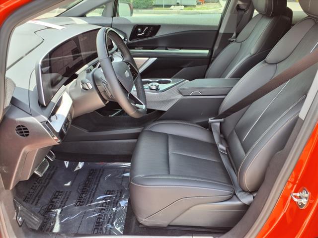 2025 Cadillac OPTIQ 