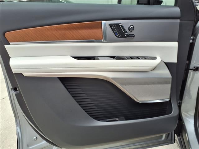 2026 Cadillac VISTIQ 