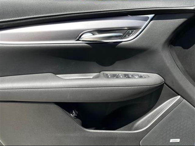 2025 Cadillac XT5 Luxury