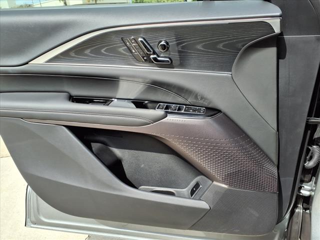 2025 Cadillac LYRIQ Luxury