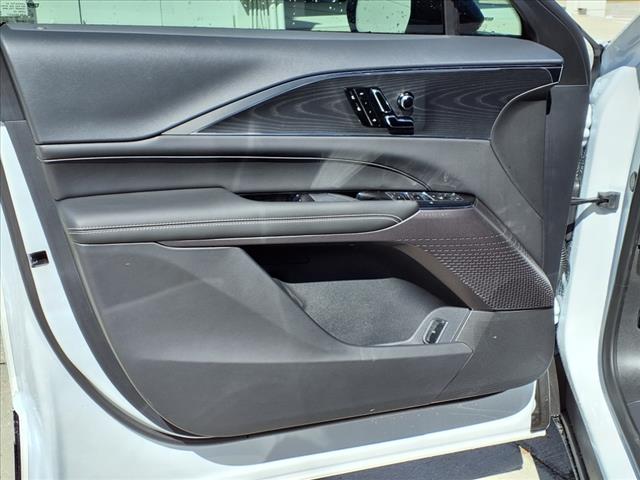 2025 Cadillac LYRIQ Sport