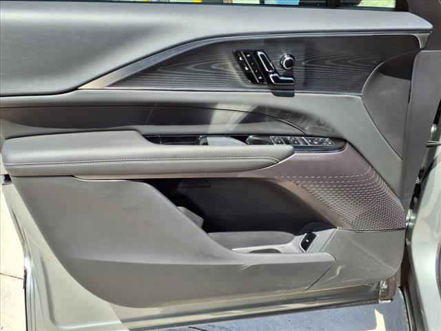 2025 Cadillac LYRIQ Sport