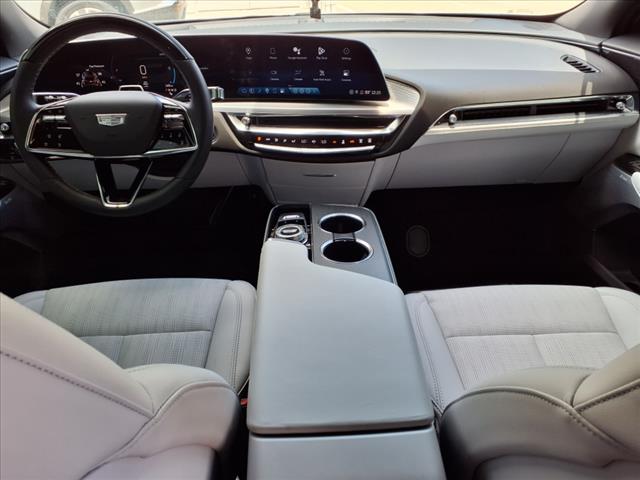 2024 Cadillac LYRIQ Sport
