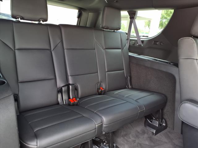 2024 Cadillac Escalade ESV Luxury