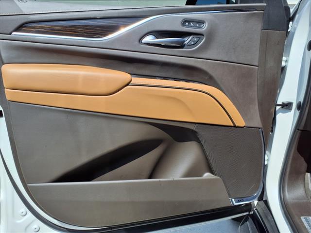 2022 Cadillac Escalade Premium Luxury