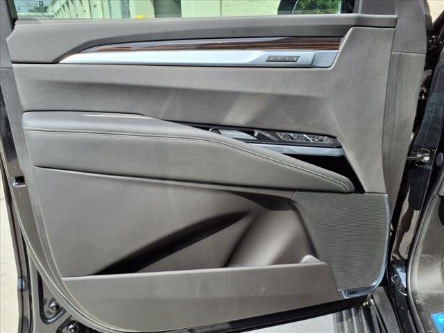 2025 Cadillac Escalade Premium Luxury