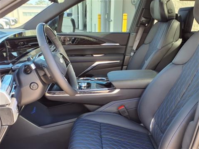 2025 Cadillac Escalade IQ Sport 1