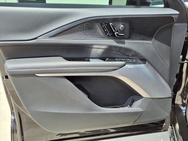 2026 Cadillac LYRIQ-V 