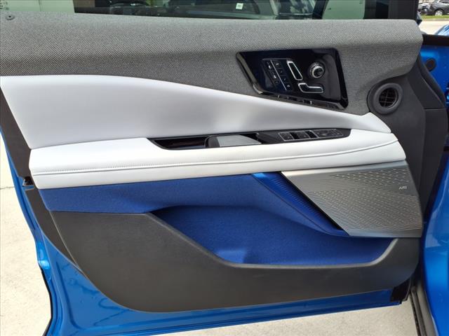 2025 Cadillac OPTIQ 