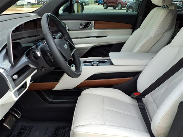 2026 Cadillac VISTIQ 