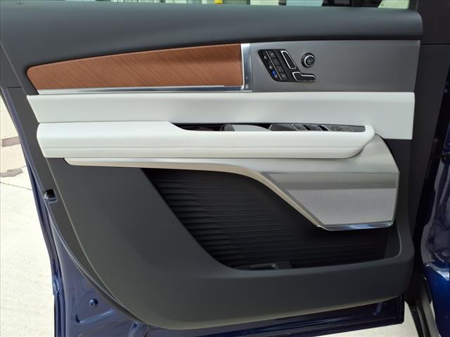 2026 Cadillac VISTIQ 