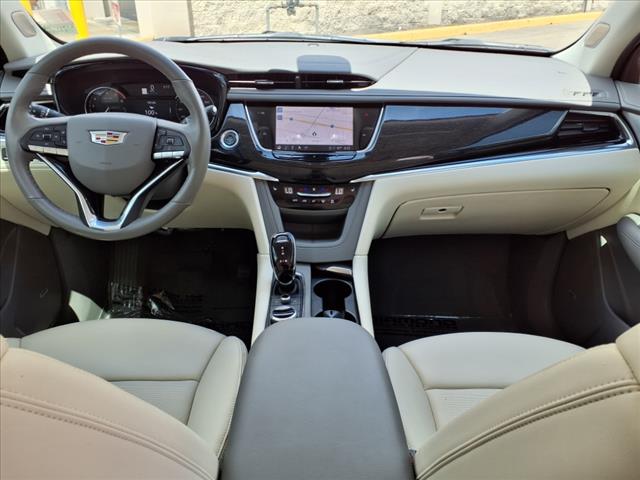 2021 Cadillac XT6 Premium Luxury
