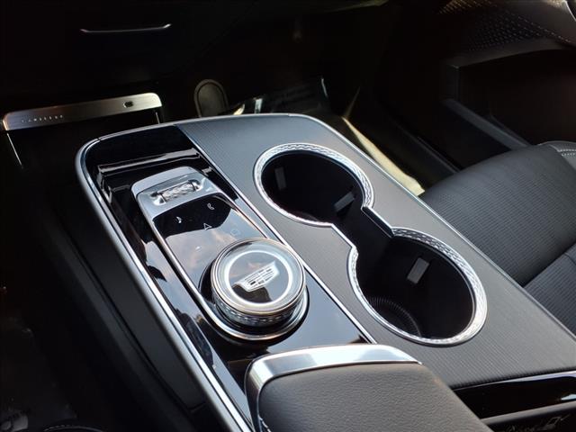 2025 Cadillac LYRIQ Sport