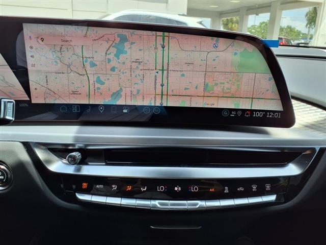 2025 Cadillac LYRIQ Sport