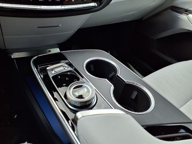 2025 Cadillac LYRIQ Sport