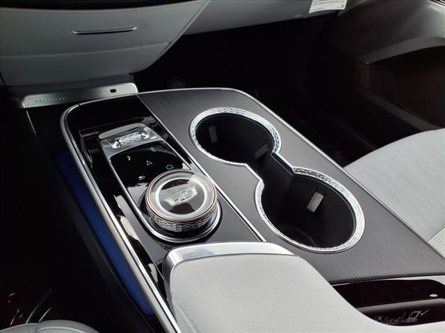 2025 Cadillac LYRIQ Sport