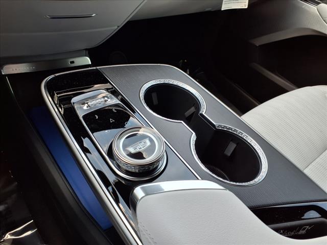 2025 Cadillac LYRIQ Sport