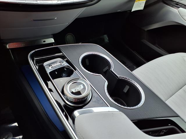 2025 Cadillac LYRIQ Sport