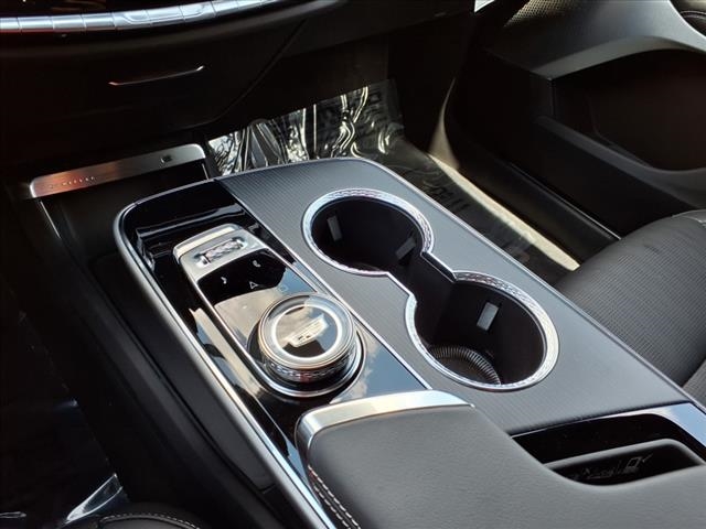 2025 Cadillac LYRIQ Sport