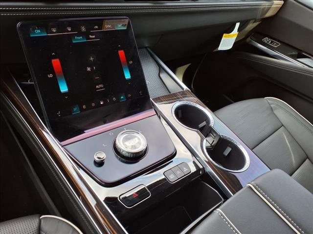 2025 Cadillac Escalade Premium Luxury