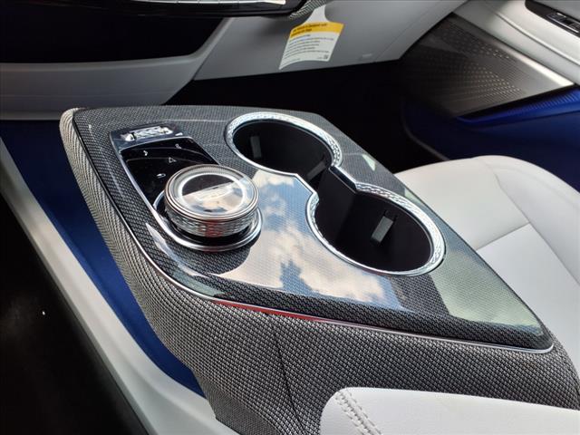 2025 Cadillac OPTIQ 
