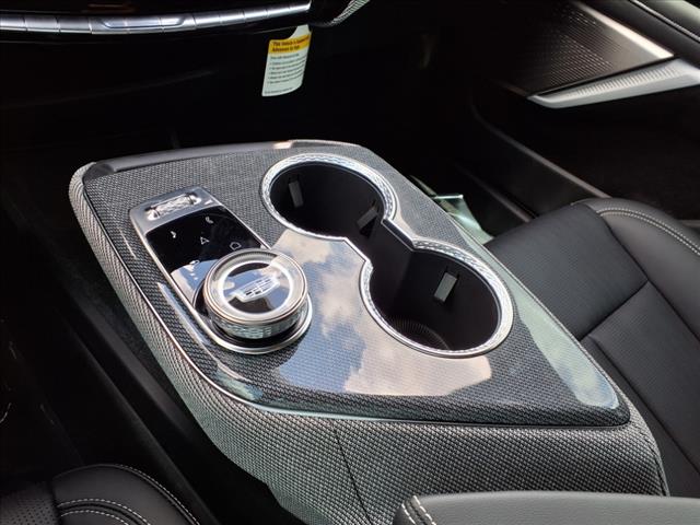 2025 Cadillac OPTIQ 