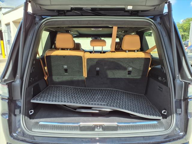 2024 Jeep Grand Wagoneer Series III
