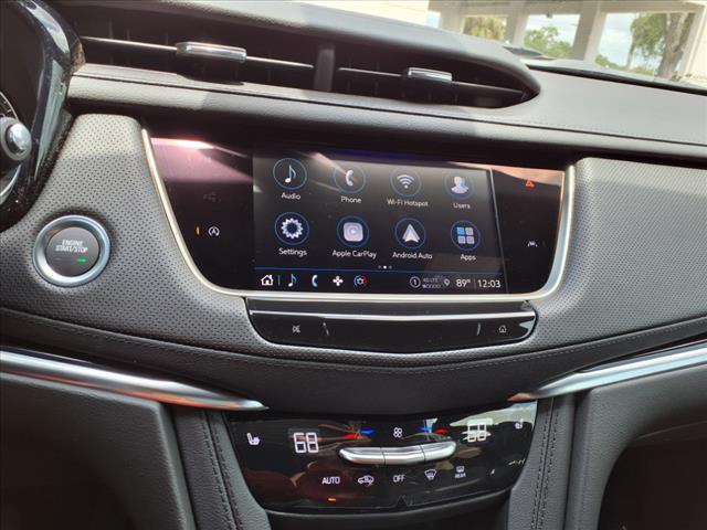 2025 Cadillac XT6 Luxury