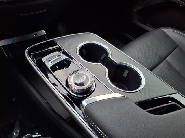 2025 Cadillac LYRIQ Luxury