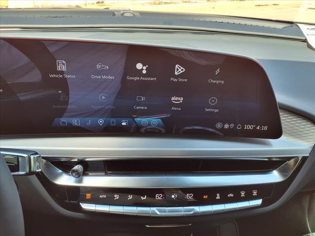 2025 Cadillac LYRIQ Luxury