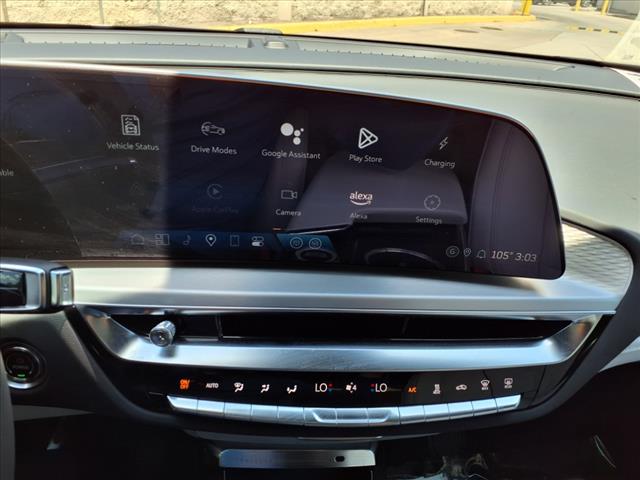 2025 Cadillac LYRIQ Sport
