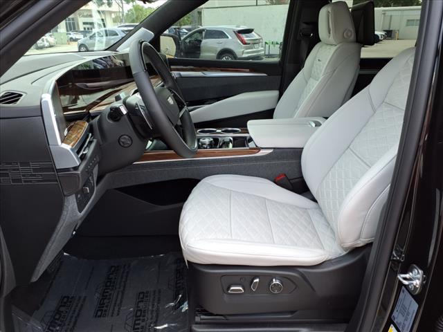 2025 Cadillac Escalade Premium Luxury Platinum