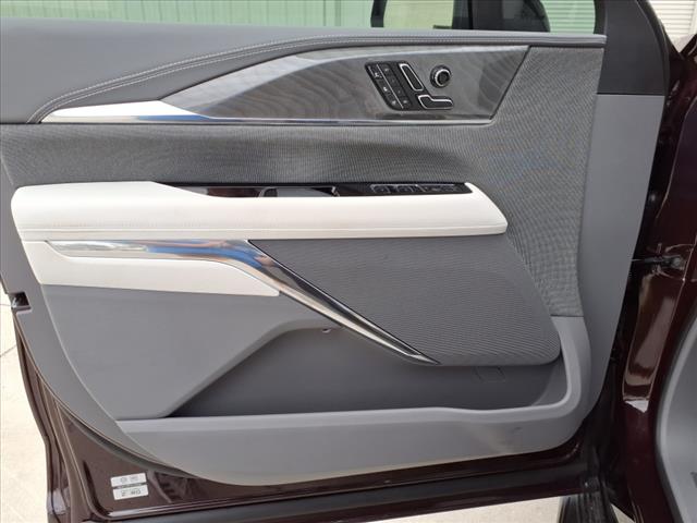 2025 Cadillac Escalade IQ Sport 1