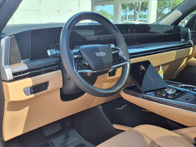 2025 Cadillac Escalade IQ Sport 2