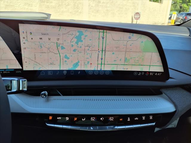 2025 Cadillac OPTIQ 