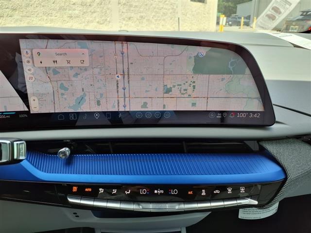 2025 Cadillac OPTIQ 