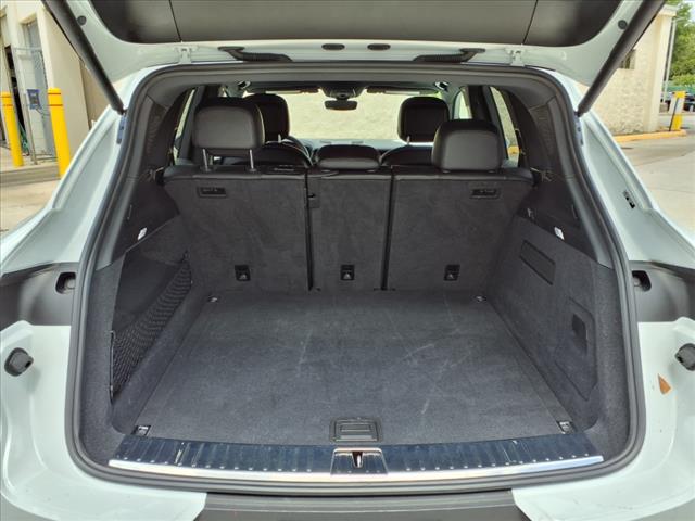 2024 Porsche Cayenne Base