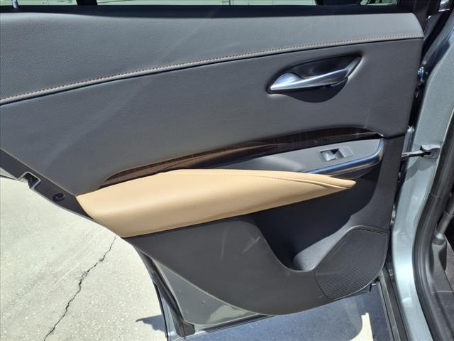 2025 Cadillac XT4 Premium Luxury