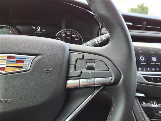 2025 Cadillac XT6 Luxury