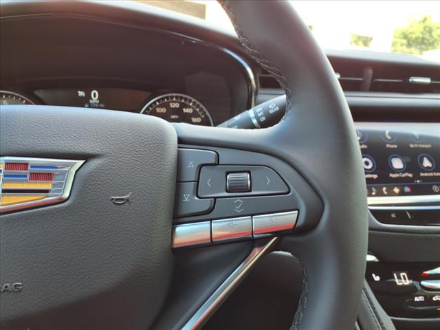 2025 Cadillac XT6 Luxury