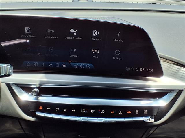 2025 Cadillac LYRIQ Luxury